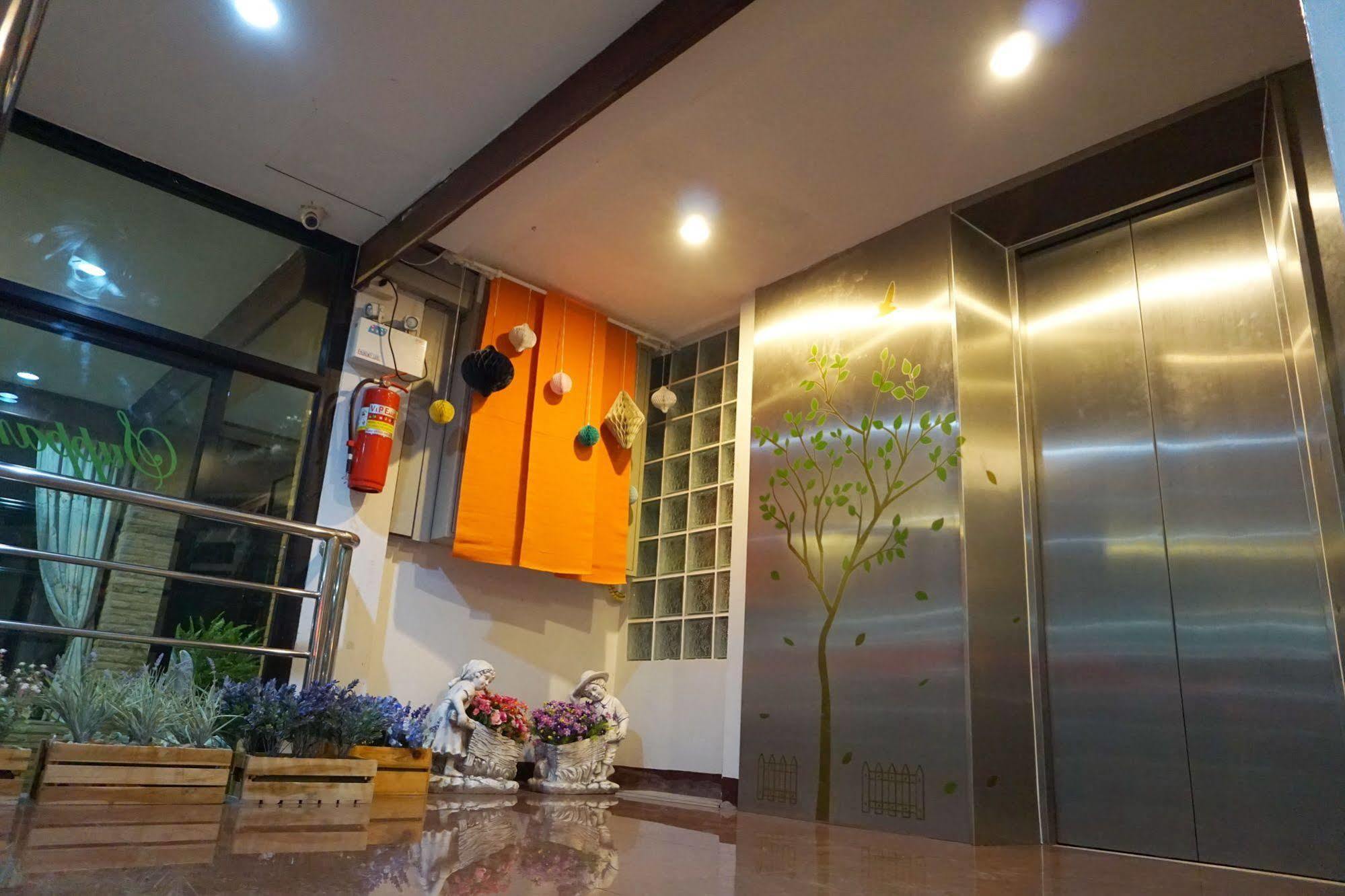 Suppamitr Villa Hotel Pattaya Exterior photo
