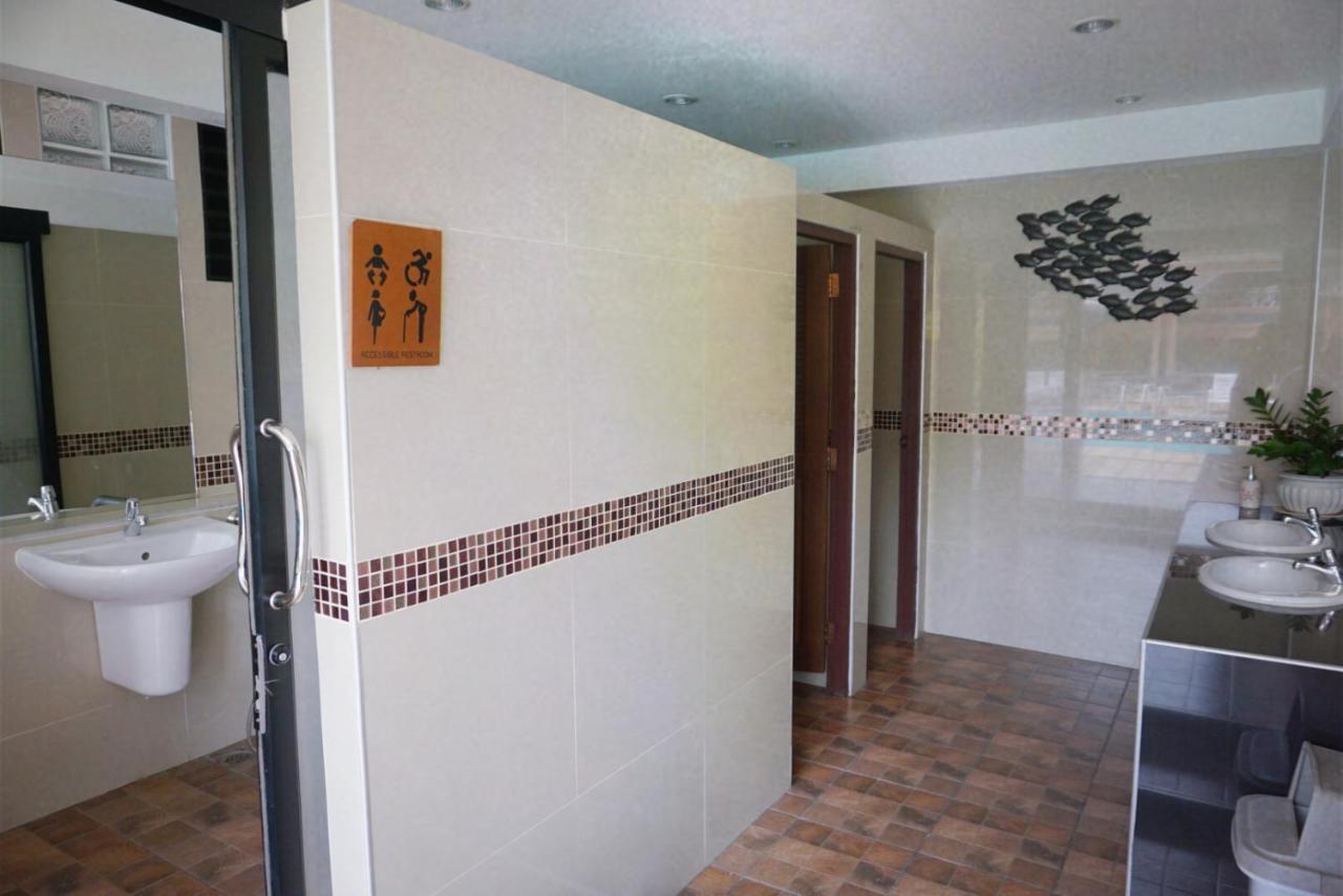 Suppamitr Villa Hotel Pattaya Exterior photo